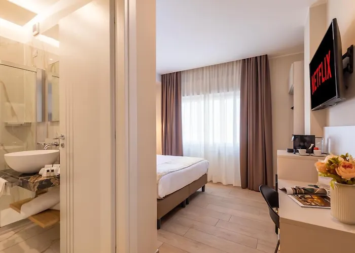 Albadea Suites&jacuzzi Guest house 4*